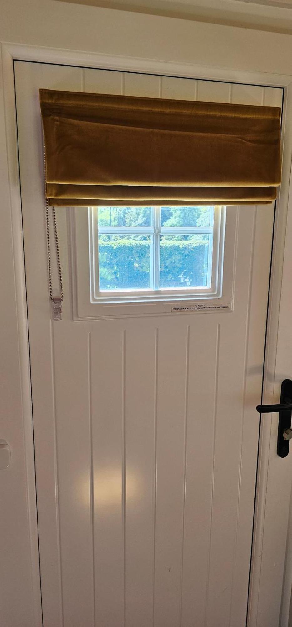 Small Cozy Shepherd Hut 20 By 7 Feet With Boxed In High Double Bed Balmacara Εξωτερικό φωτογραφία